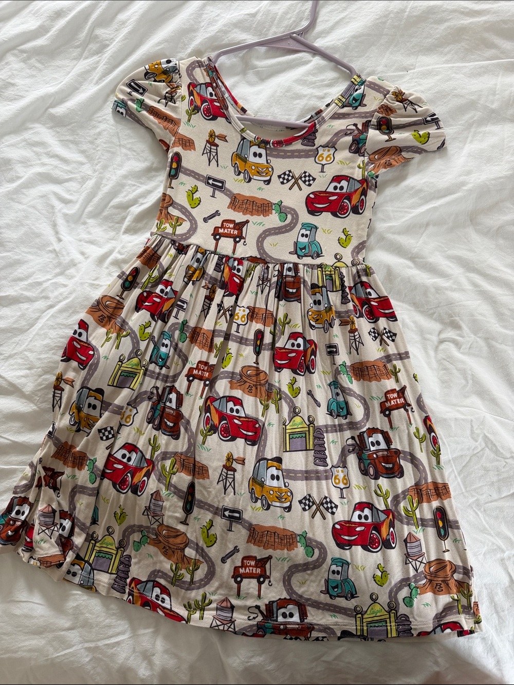 Girls' Beige Cars Print Short Sleeve Dress